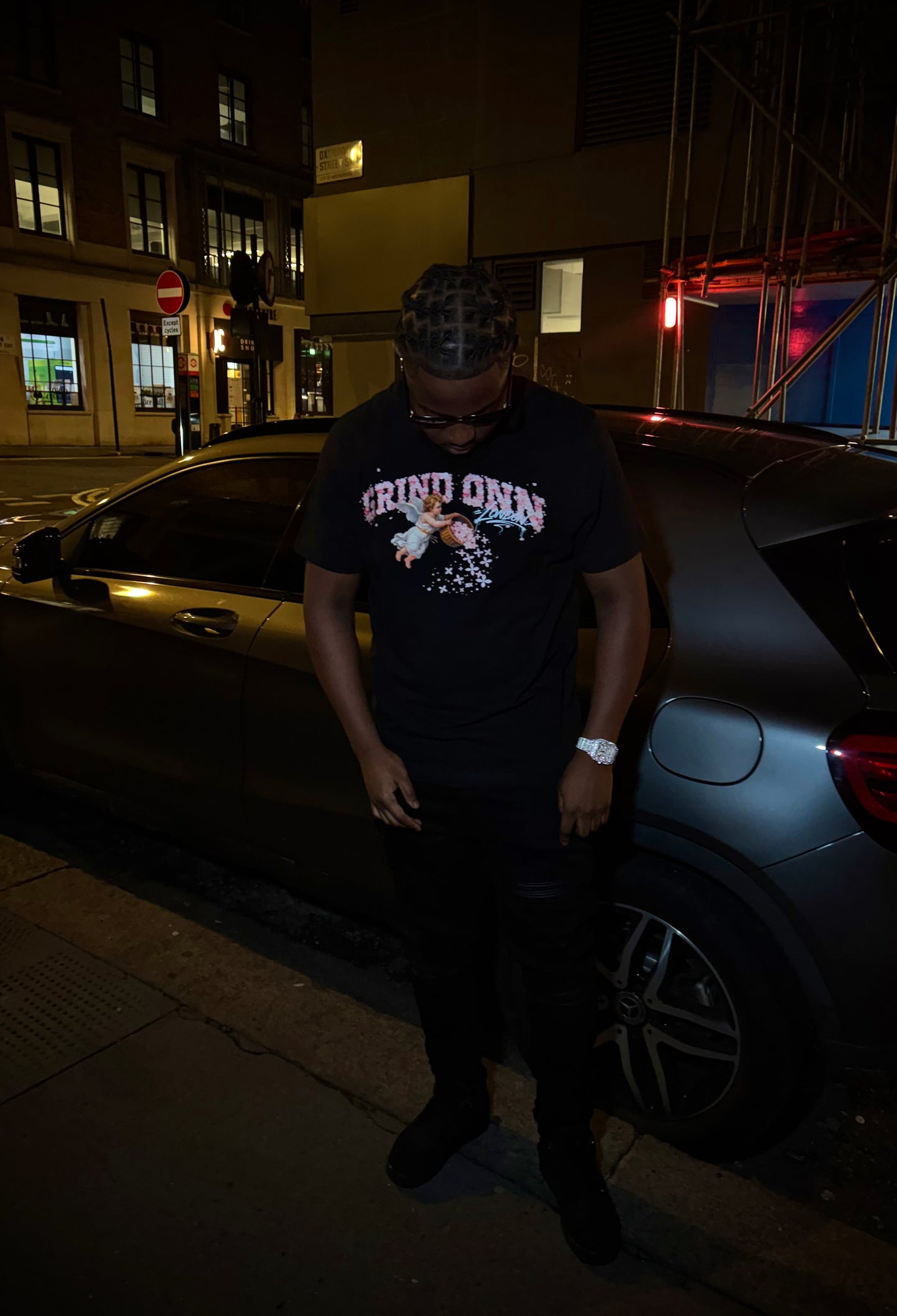 Official Release: Labour Of Love - TEE